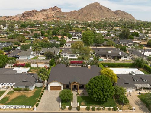 4510 E Calle Redonda, Phoenix, AZ, 85018-3818 | Card Image