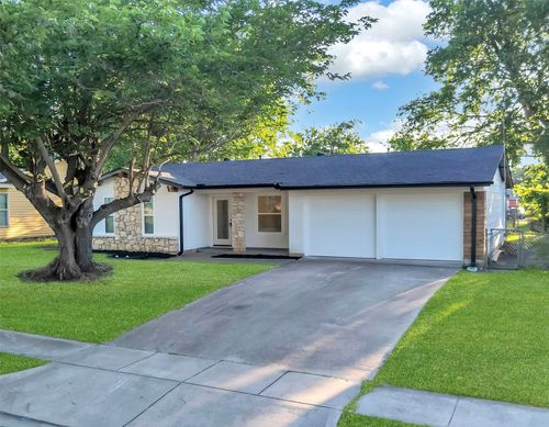 808 Hillcrest Dr, Arlington, TX, 76010-3139 | Card Image