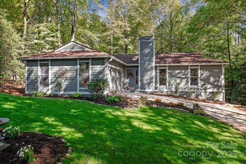 39 Pine Ridge Trl, Arden, NC, 28704-9483 | Card Image
