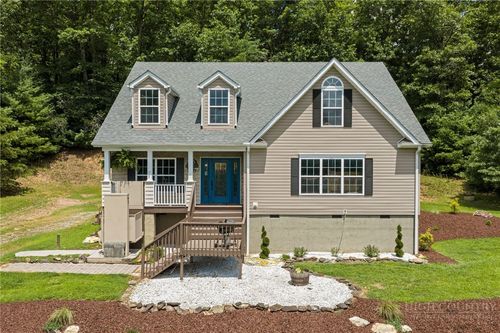251 Peace St, Fleetwood, NC, 28626-9436 | Card Image