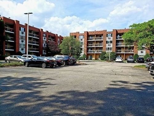 110-4975 Washington St, Boston, MA, 02132-2111 | Card Image