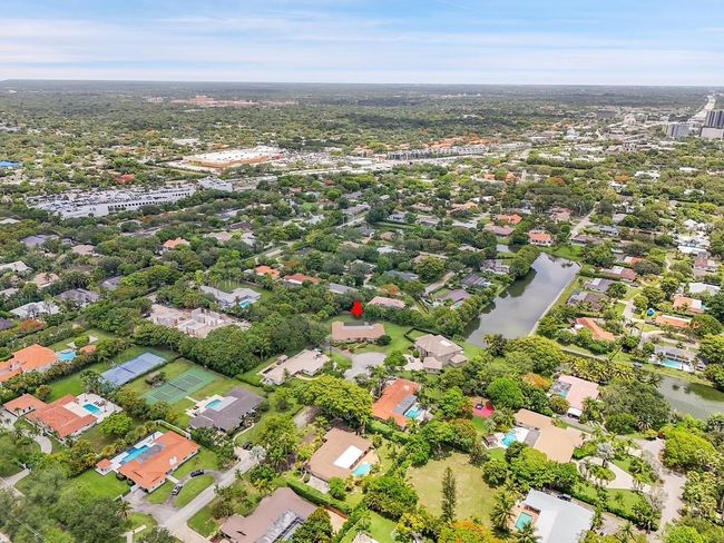 11000 Sw 75 Th Ct, House other with 5 bedrooms, 3 bathrooms and null parking in Pinecrest FL | Image 57