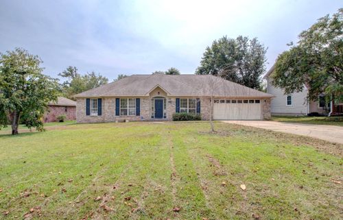 105 Bucky Beaver St, Jacksonville, AR, 72076-4901 | Card Image