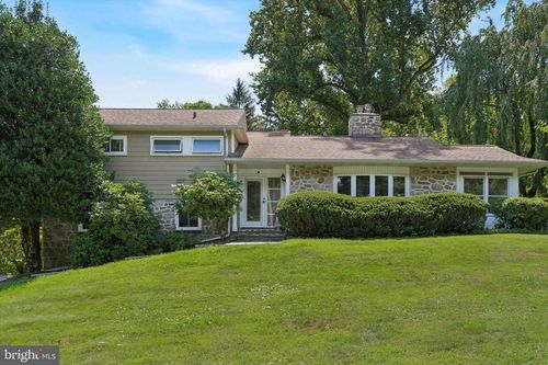 908 Hollow Rd, RADNOR, PA, 19087-2808 | Card Image