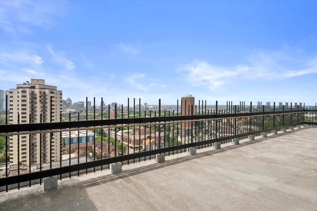 4A - 1707 N Prospect Avenue, Condo with 3 bedrooms, 2 bathrooms and null parking in Milwaukee WI | Image 38