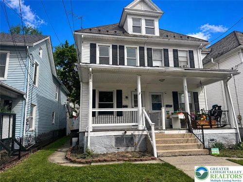 609 George St, Pen Argyl, PA, 18072-1713 | Card Image