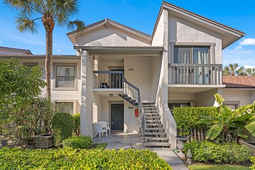 apt-e203-11397 Pond View Dr, Wellington, FL, 33414-6074 | Card Image