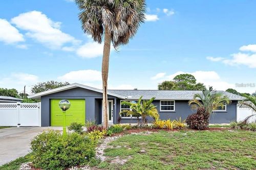 7355 Cass Cir, SARASOTA, FL, 34231-7031 | Card Image
