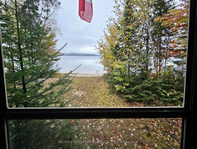 1282 Kamaniskeg Lake Rd, House other with 3 bedrooms, 1 bathrooms and 4 parking in Combermere ON | Image 27