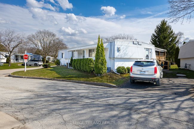 265 Pebble Beach Pky, House other with 2 bedrooms, 2 bathrooms and 2 parking in Grand Bend ON | Image 35