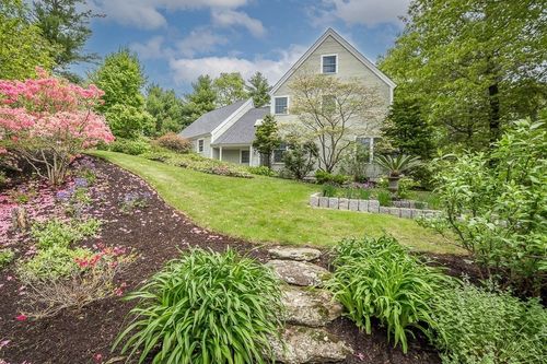 14 Parsons Hill Rd, Wenham, MA, 01984-1827 | Card Image