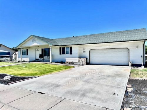 200 Eagle St, Vale, OR, 97918-1714 | Card Image