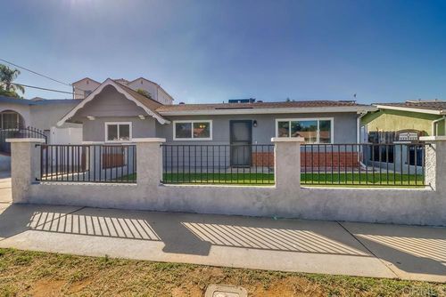 3412 Newberry St, National City, CA, 91950-8131 | Card Image