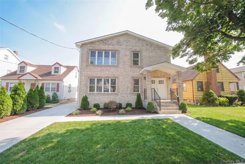 241-33 143rd Ave, Rosedale, NY, 11422-2011 | Card Image