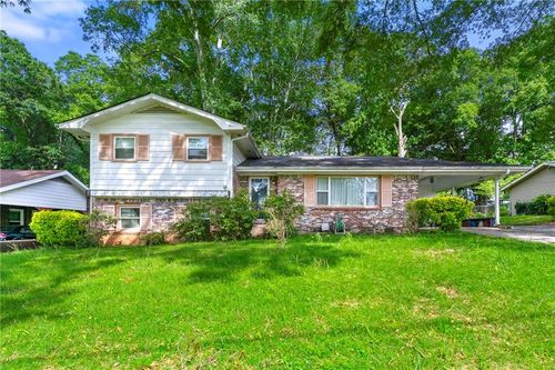 6250 Graceland Cir, Morrow, GA, 30260-1616 | Card Image