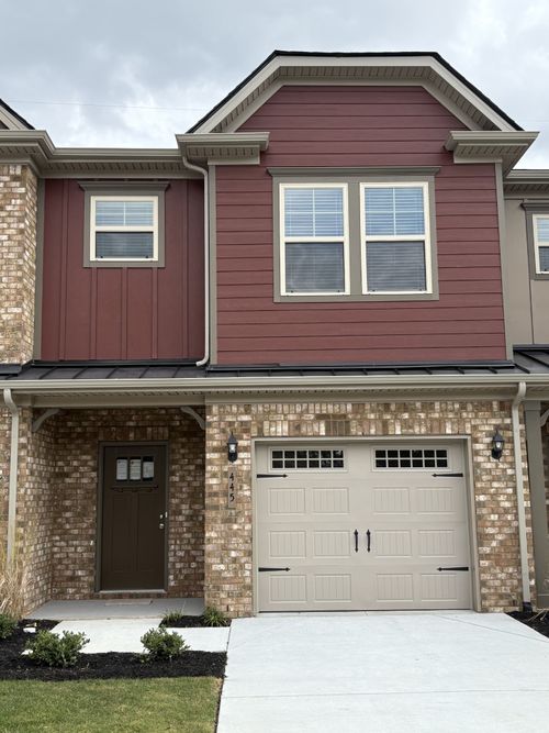 424 Slugger St, Smyrna, TN, 37167-0745 | Card Image
