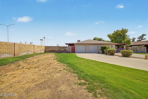 1965 E Inverness Cir, Mesa, AZ, 85204-6826 | Card Image