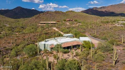 42311 N Sierra Vista Road, House other with 4 bedrooms, 4 bathrooms and null parking in Cave Creek AZ | Image 2