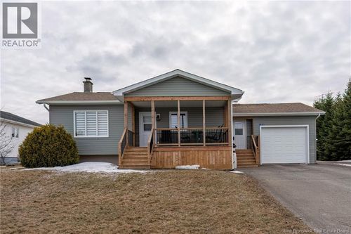 124 Drummond Station Rd, Drummond, NB, E3Y1W3 | Card Image