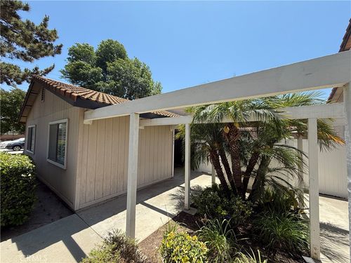 1053 Border Ave, Corona, CA, 92882-3045 | Card Image