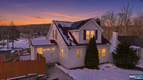 541 Green Pond Rd, ROCKAWAY, NJ, 07866-4233 | Card Image