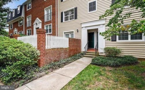 apt-b-4615 28th Rd S, ARLINGTON, VA, 22206-4112 | Card Image