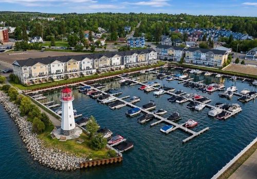 12-5230 Lakeshore Dr, Sylvan Lake, AB, T4S1E8 | Card Image