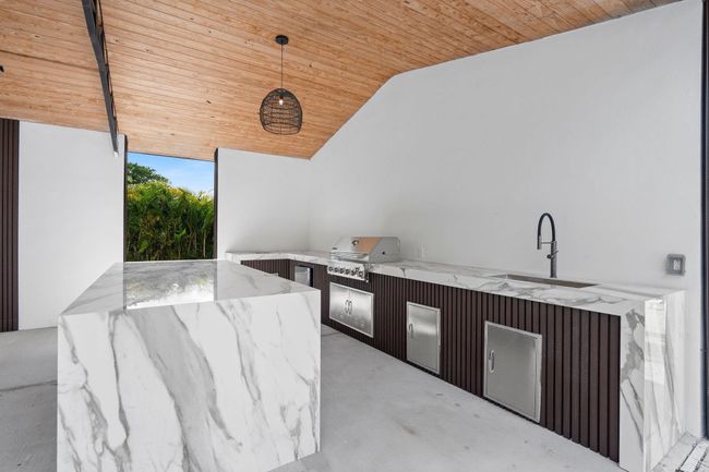 SUMMER KITCHEN | Image 57