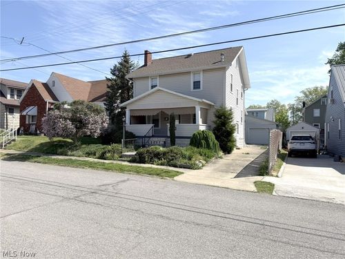 612 Eastlawn Avenue, Parkersburg, WV, 26101 | Card Image