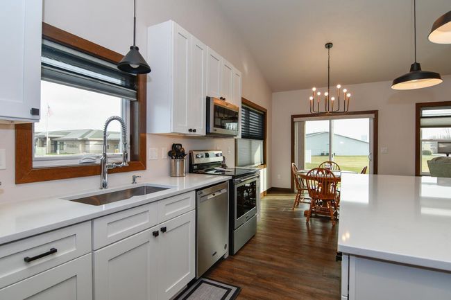 872 Red Hawk Drive, Condo with 3 bedrooms, 3 bathrooms and null parking in PULASKI WI | Image 16