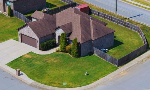 5709 Tumble Rock Ct, Bryant, AR, 72022-9215 | Card Image