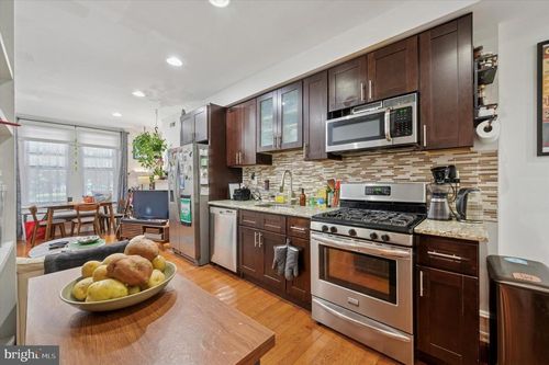 431 S 51st St, PHILADELPHIA, PA, 19143-1647 | Card Image