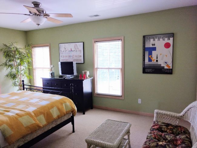 VRBO Queen Bedroom 4 | Image 28