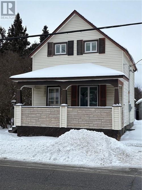 27 St David St N, Noelville, ON, P0M2N0 | Card Image