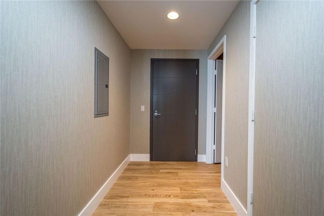 UNIT-2105 - 17111 Biscayne Blvd, Condo with 2 bedrooms, 3 bathrooms and null parking in Aventura FL | Image 10