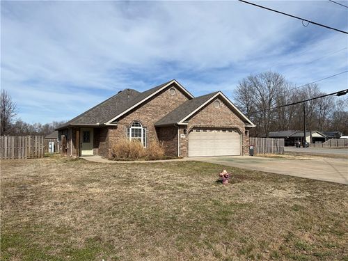 2388 Harris Dr, Fayetteville, AR, 72701-0437 | Card Image