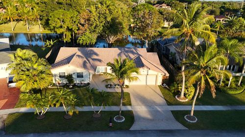 570 Royal Poinciana Ct, Weston, FL, 33326 | Card Image
