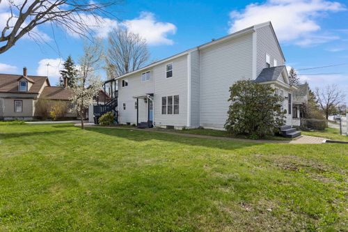 13 Clinton Street, Concord, NH, 03301 | Card Image