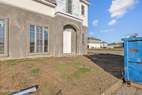 404-905 Broyles St, Youngsville, LA, 70592-5885 | Card Image