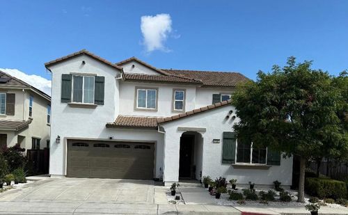7722 Curry Dr, Gilroy, CA, 95020-2695 | Card Image