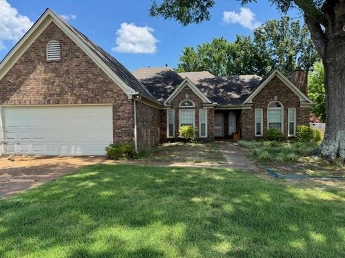 862 Cairn Creek Dr, Cordova, TN, 38018-6447 | Card Image
