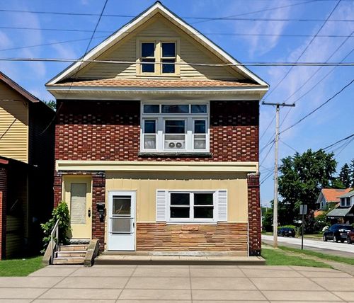 862 28th St, Erie, PA, 16504-1284 | Card Image