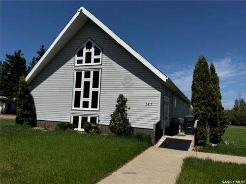 147 Booth St, Yorkton, SK, S3N0J7 | Card Image