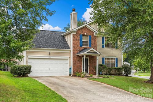 1623 Elk Creek Ct, Charlotte, NC, 28214-8808 | Card Image