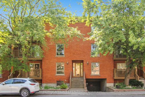 1-160 Bruyere St, Ottawa, ON, K1N5E1 | Card Image