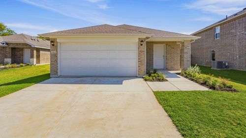 1913 Glory Drive, Bonham, TX, 75418 | Card Image