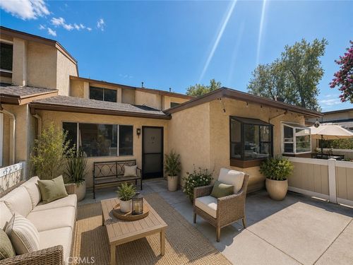 750 E 5th St, Azusa, CA, 91702-3887 | Card Image