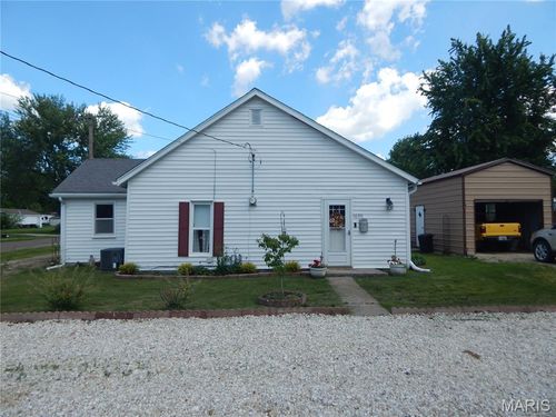 1620 W Centennial Ave, Bowling Green, MO, 63334-1125 | Card Image