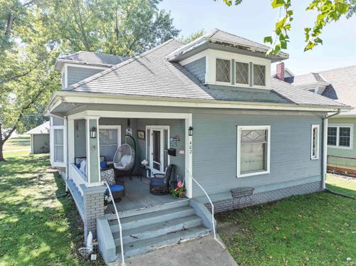 402 W Bertrand Ave, Saint Marys, KS, 66536-1617 | Card Image