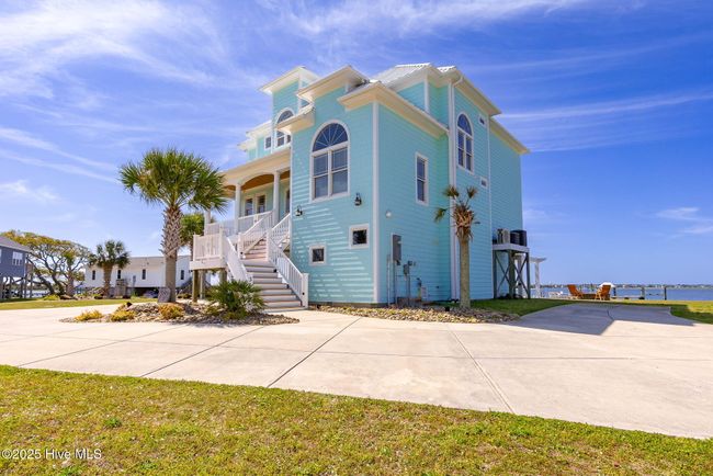 389 Live Oak Rd, House other with 3 bedrooms, 3 bathrooms and null parking in Newport NC | Image 10